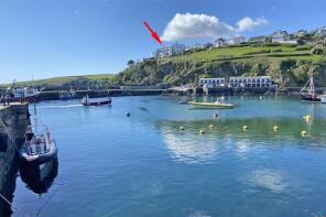 Flat 5, Nare Court, Polkirt Hill, St. Austell PL26 6UX