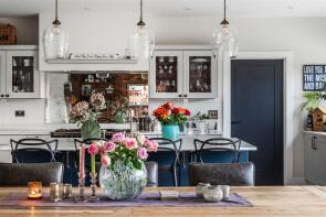 Mulberry, Pitt Lane, Frensham, Farnham GU10 3EF