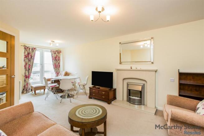 36_trinity_court_027.jpg
