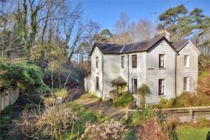 2, Railway Cottages, Tripp Hill, Fittleworth RH20 1ER