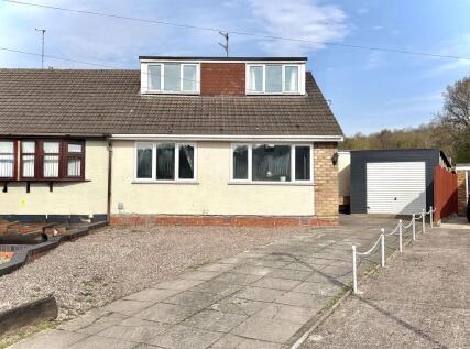 Wordsworth Road, THE STRAITS, DY3 3EG