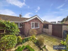 15, Rowedale Close, Hunmanby, Filey YO14 0LY