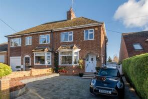 Fairholme, Rushden Road, Wymington NN10 9LH