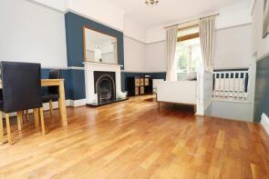 2, Glasfryn House, Roxeth Hill, Harrow HA2 0LD