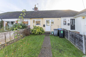 29, Bramley Close, Chertsey KT16 8HJ