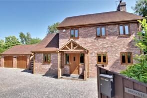 Browniside, Ervills Road, Worlds End, Waterlooville PO7 4QU