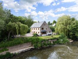 The Barge House, B4229 From Old Forge Bridge To B4234, Ross-on-wye HR9 6JD