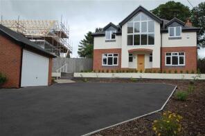 Shandarragh, Ellesmere Road, Harmer Hill SY4 3EE