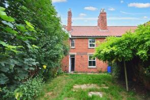 2, The Gables, Main Street, Hackthorn, Lincoln LN2 3PF