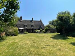 Cross Cottages, The Cross, East Meon, Petersfield GU32 1NN