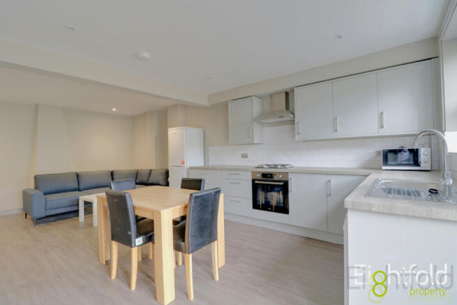Kitchen/Living Room