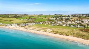 Wavecrest, Sandy Cove Bungalows, Castle Drive, Praa Sands TR20 9TG
