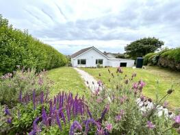 4, Ledra Close, Cadgwith, Helston TR12 7LD