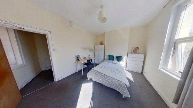 14-Lake-Street-First-floor-front-bedroom