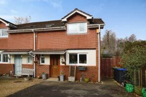 11b, Greenfields, Salisbury SP5 3SH