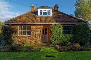 Bole Cottage, Manor Farm Road, Chapel Row, Reading RG7 6PB