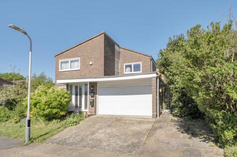 Roker Park Avenue, Ickenham, UB10