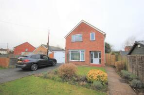 Lynton, U90426 Ryall Grove, Ryall Grove, Worcester WR8 0PP