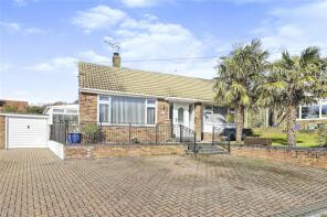 3, Courtland Drive, Dover CT16 3BX