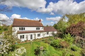 Hill Crest, Main Street, Grantham NG33 4ER