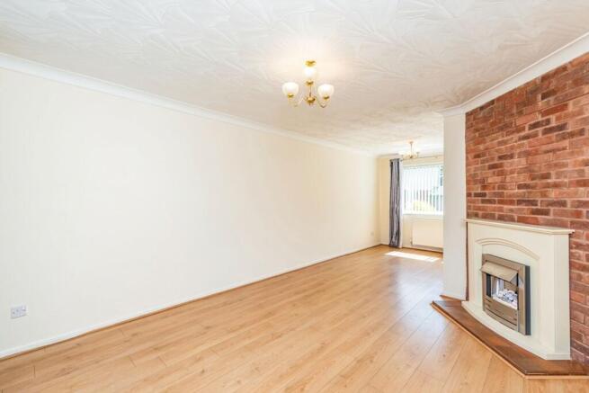 Living/dining room