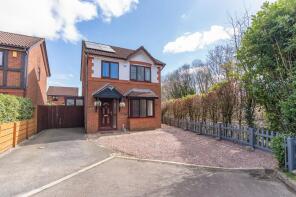 7, Bryn Derw, Blackwood NP12 1SN