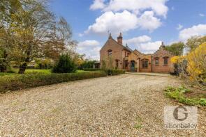 15 Valentine Cottage, Fakenham Road, Norwich NR9 5SP
