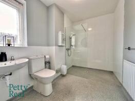 2, Sir William Hartley Court, Colne BB8 7JF