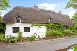 The Thatch, Waithe Lane, Grimsby DN37 0RJ