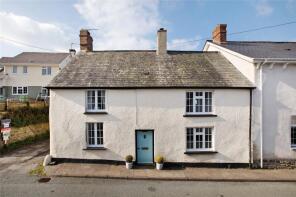 Golden Lion Cottage, Road Past Hooperton Cross, Exeter EX6 6NE