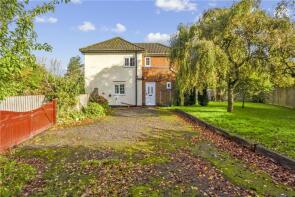 10 Coppershell Cottage, St Andrews Close, Marlborough SN8 4NP