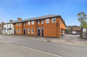 Flat E, 5 Applewood House, Church Street, Theale, Reading RG7 5BU