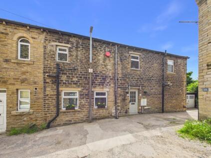 Longwood Road, Huddersfield, HD3