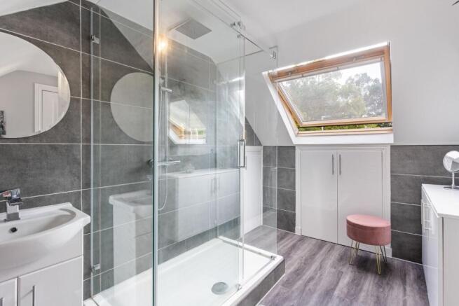 Bedroom One En-Suite