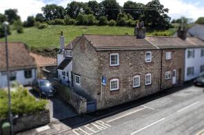 Towd Cottage, Great North Road, Wentbridge, Pontefract WF8 3JP