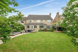 38, Fields End, Oxspring, Sheffield S36 8WH