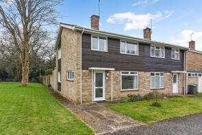 27, Wykeham Field, Fareham PO17 5AB