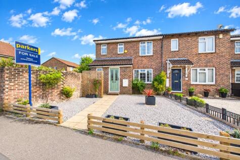 Dorking Way, Calcot, Reading, Berkshire, RG31