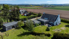 Sanna House, Low Road, Westmuir, Kirriemuir DD8 5LN