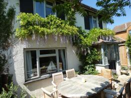 22 Arrogancia, Bourne End Lane, Hemel Hempstead HP1 2RL