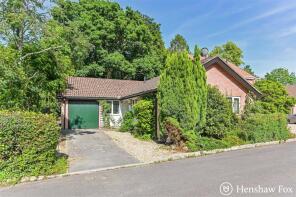 30, Chestnut Drive, Southampton SO40 7DW