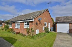 58, St Martins Green, Felixstowe IP11 0YD