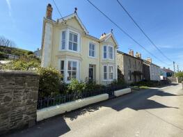 Garth Vale, Aberarth SA46 0LT