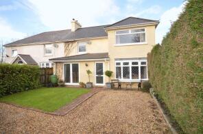 Fairview House, Lane - Junction A48 To Railway Bridge Via St Hilary Village, Cowbridge CF71 7DR
