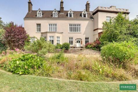 Unlawater House, Unlawater Lane, Newnham, Gloucestershire. GL14 1BQ
