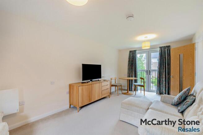8691435-interior06-800.jpg