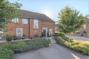 28, Burnham Square, Upper Froyle, Alton GU34 4FB