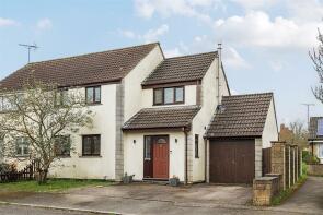 12, Hollybush Close, Badminton GL9 1JJ