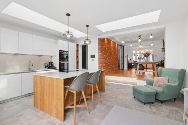 Kitchen/Dining