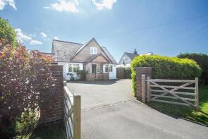 Holton Cottage, Hugletts Lane, Cade Street, Heathfield TN21 9BX